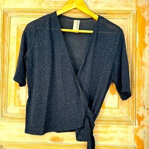 EUC Eve Gravel navy flecked wrap around mid-sleeve cardigan. M.